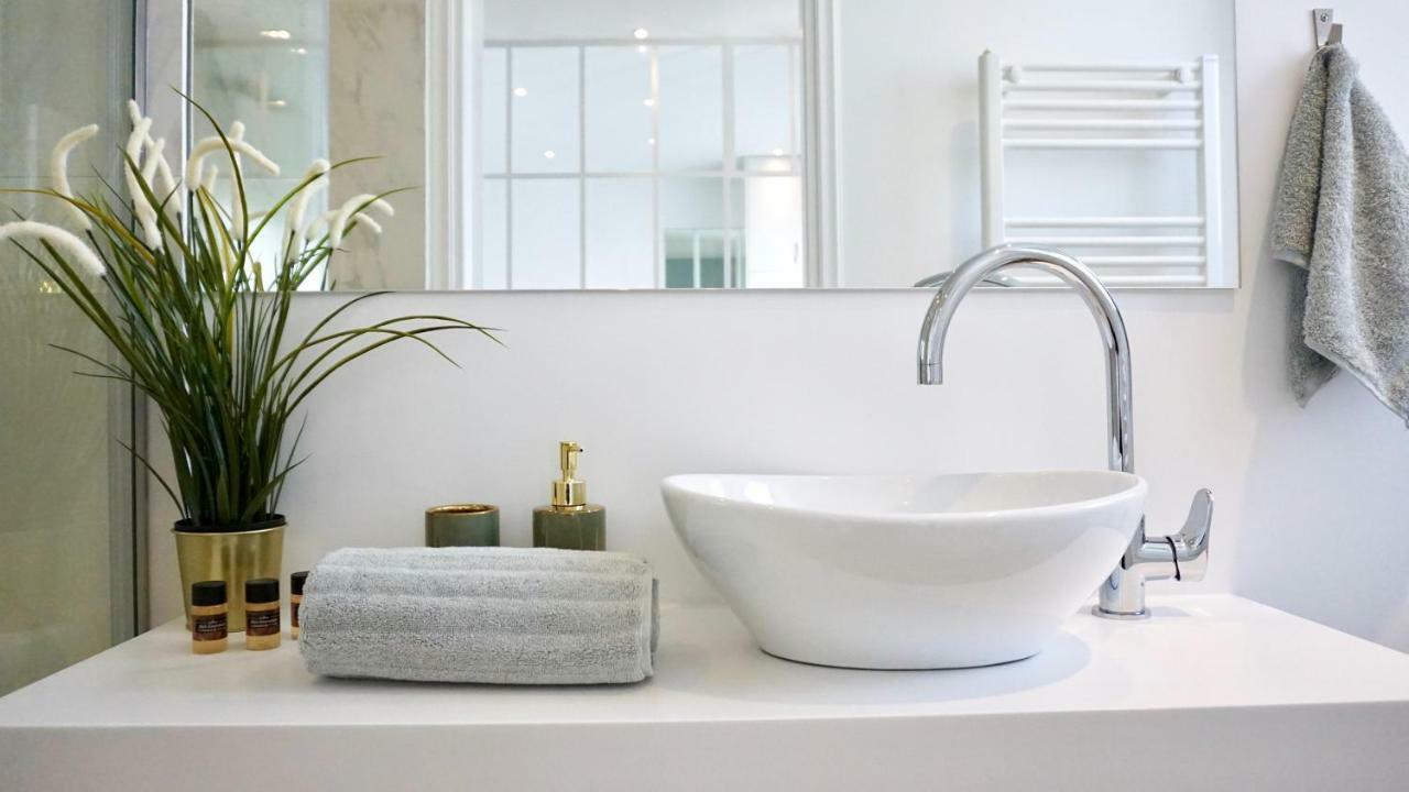 Warm & Cozy Studio In Athens Apartment ภายนอก รูปภาพ