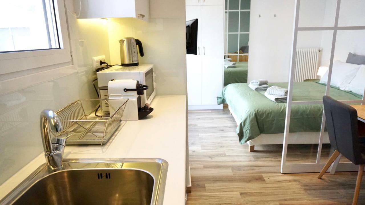 Warm & Cozy Studio In Athens Apartment ภายนอก รูปภาพ